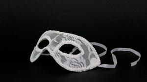 Masque Dentelle Rigide Blanc