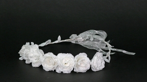 couronne petit fleurs blanc